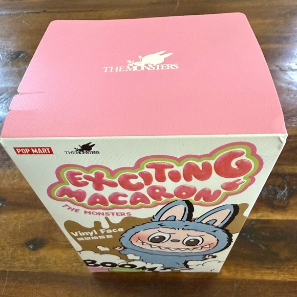 POP MART Authentic Exciting Macaron Vinyl Face Toy - Picture 6 of 13